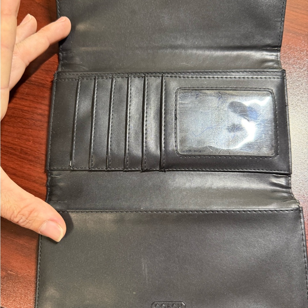 Coach Black Signature Wallet - Picture 5 of 7